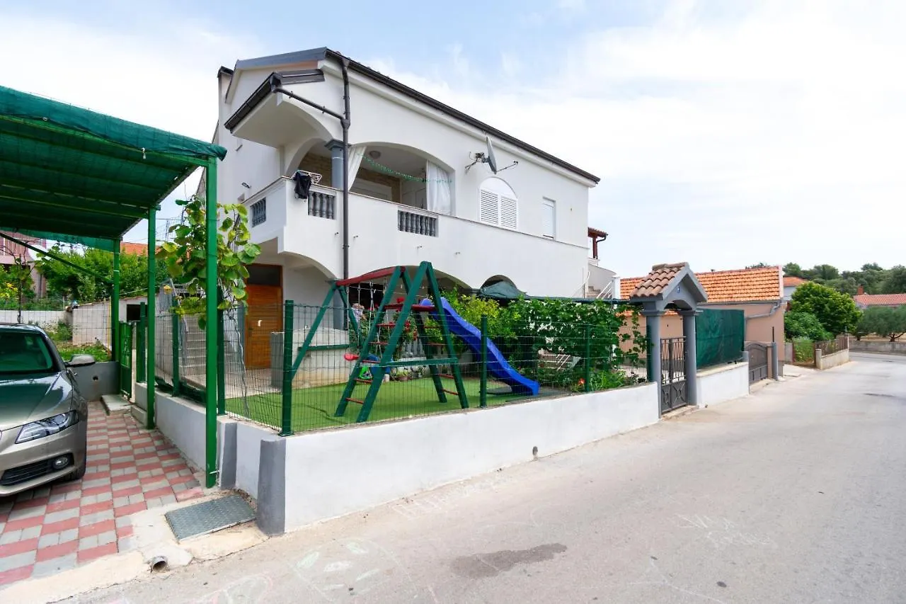Apartments With A Parking Space Pakostane, Biograd - 19889